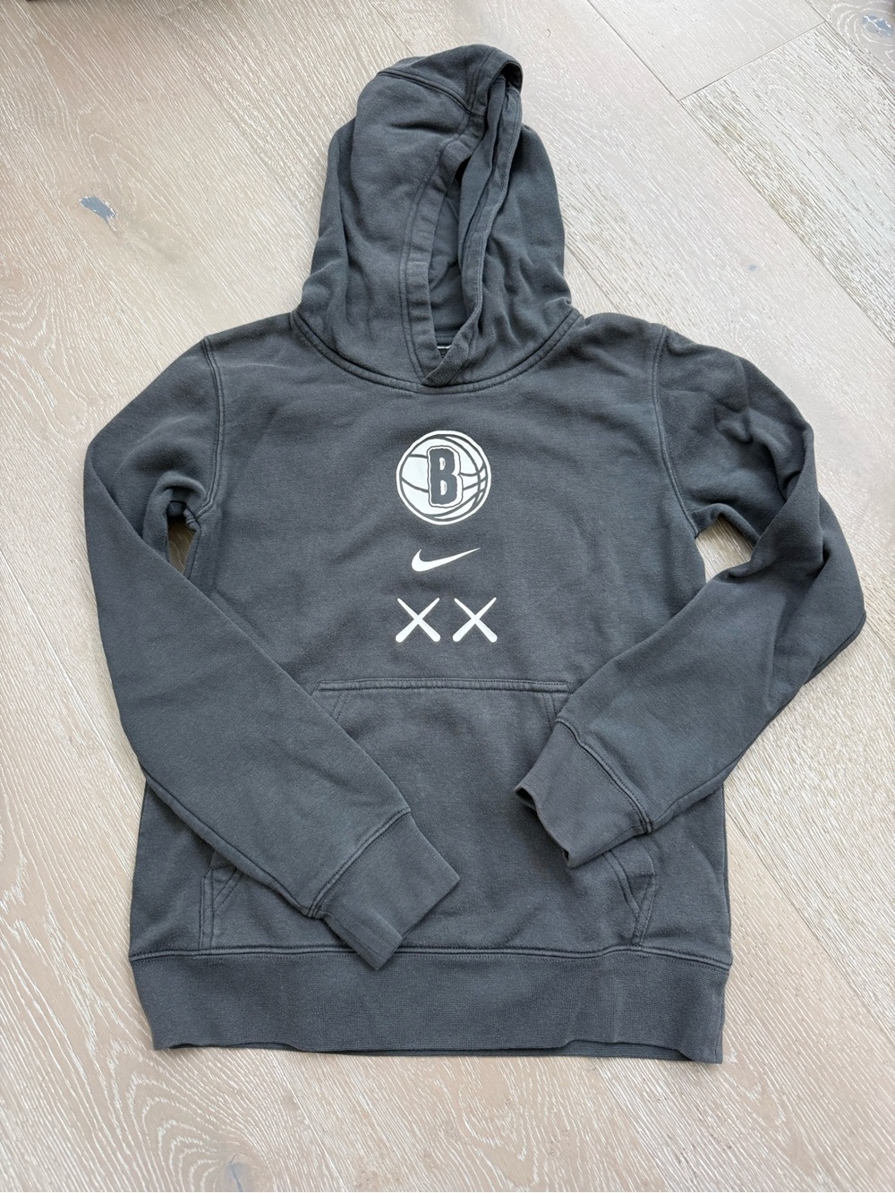 Nike Brooklyn Nets x Kaws Youth Hoodie M 10-12